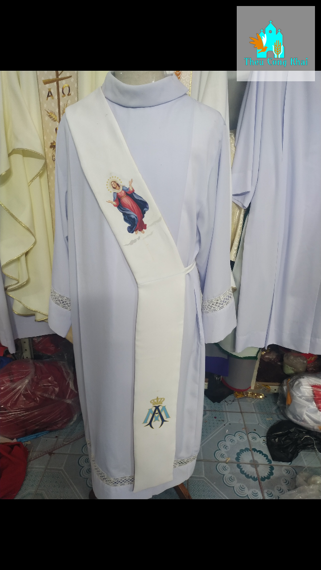 Áo phó tế — APT (2)