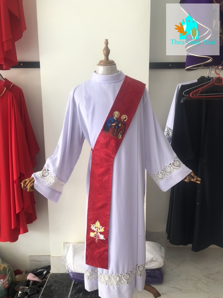 Áo phó tế — APT (8)